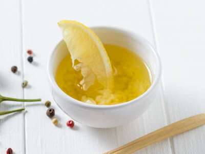 Универсальная салатная заправка с чесноком и лимоном