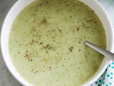Вкуснейший крем суп из брокколи